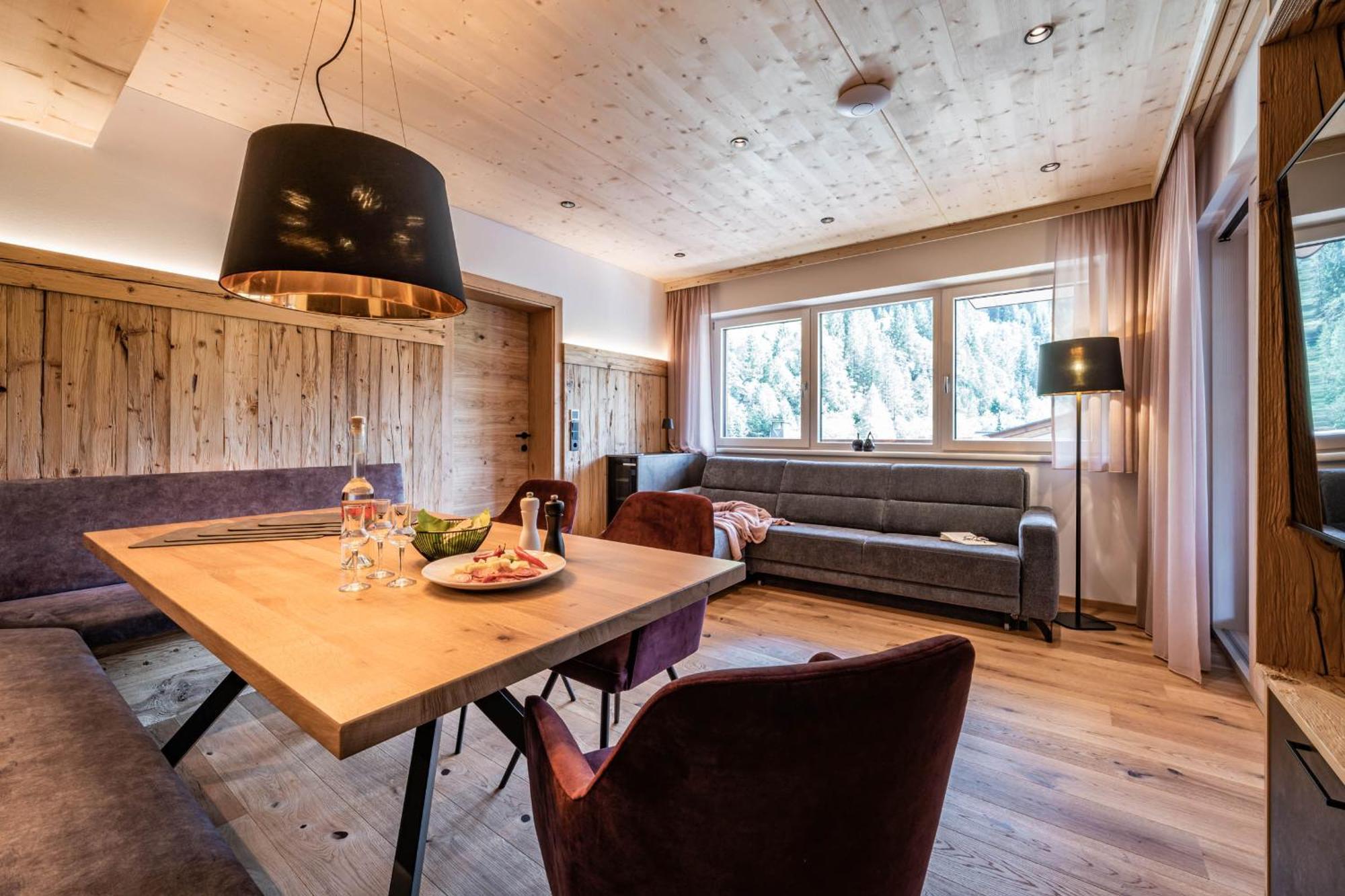 Schoenblick Appartements Tux Luaran gambar