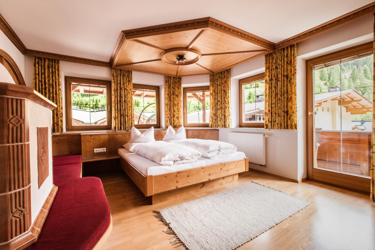 Schoenblick Appartements Tux Luaran gambar